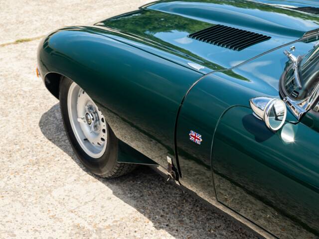 Jaguar E-Type 3.8
