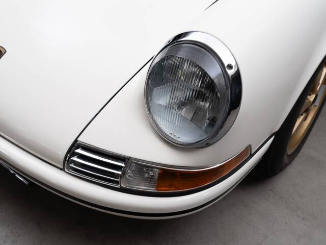 Porsche 911 2.2 S