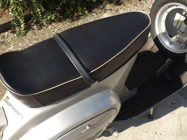 Piaggio Vespa 125 Primavera