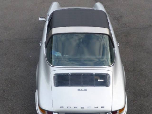 Porsche 911 2.4 S