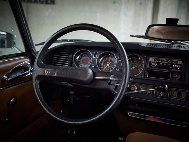 Citroën DS 23 Pallas