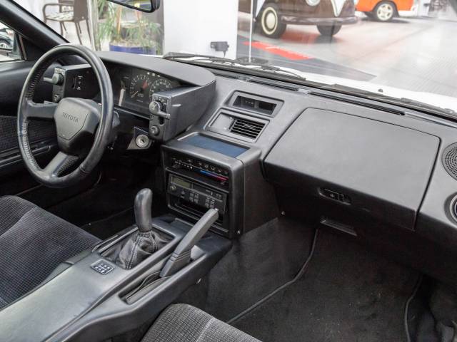 Toyota MR2