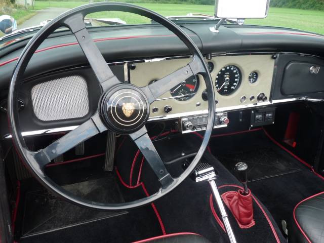 Jaguar XK 150 DHC