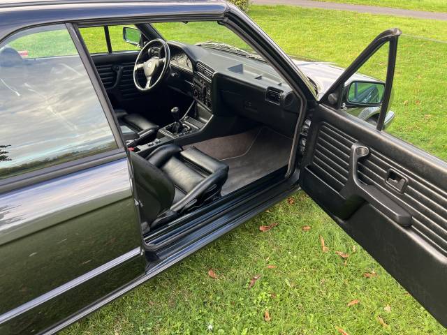 BMW 318i
