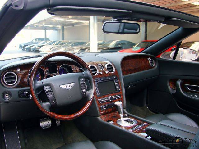 Bentley Continental GTC
