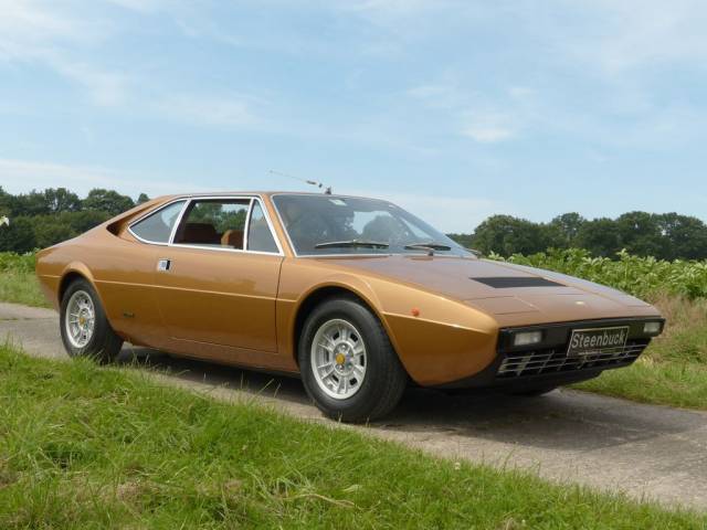 Ferrari Dino 308 GT4 - Ferrari Dino 308 GT4 Coupé 1975