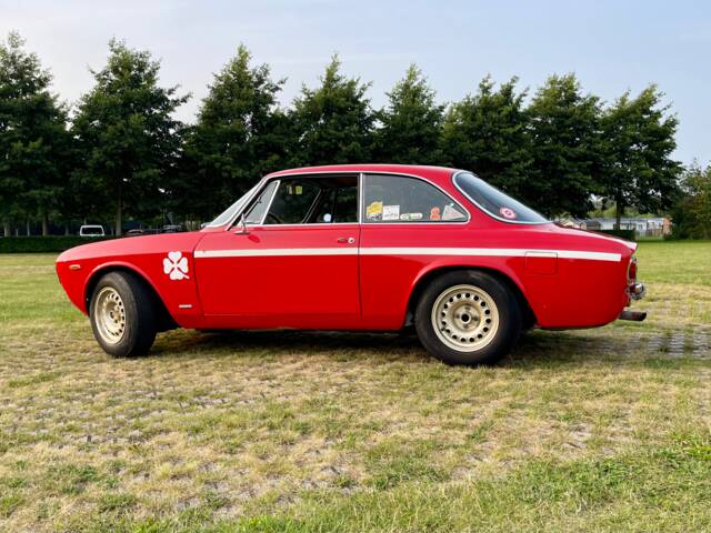 Alfa Romeo Giulia GTA 1300 Junior