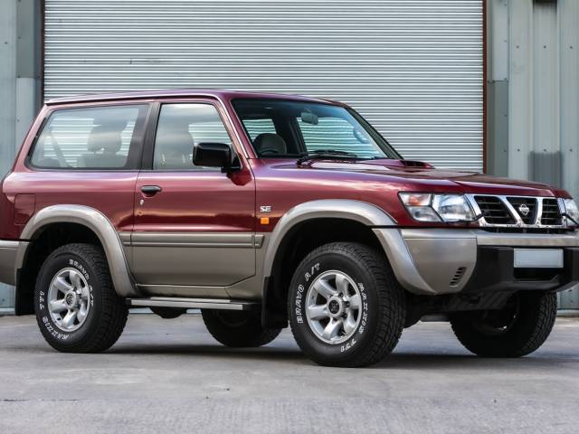 Bild 1/20 von Nissan Patrol GR 2.8 TD (1998)