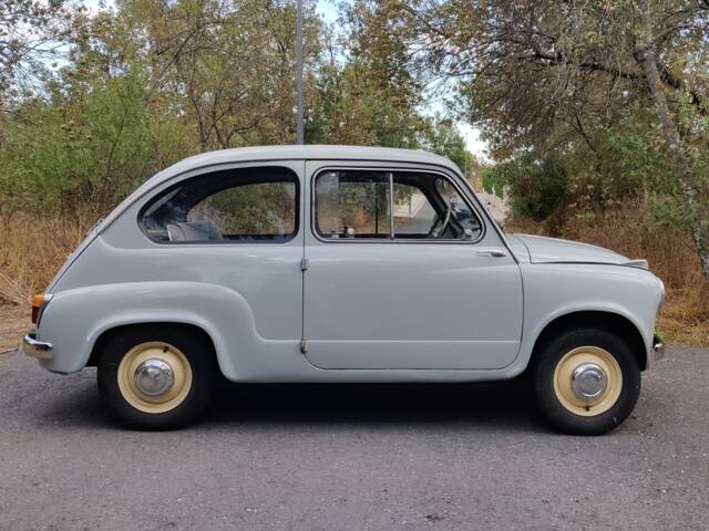 FIAT 600