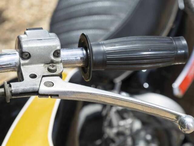 Triumph T 150 V Trident