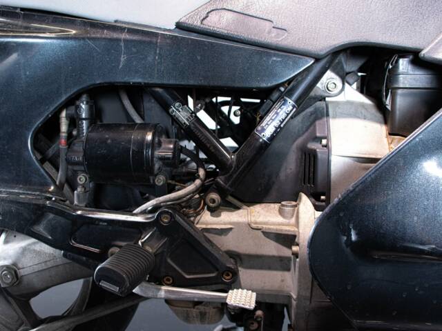 BMW K1