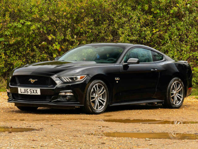 Immagine 1/50 di Ford Mustang GT 5.0 V8 (2015)