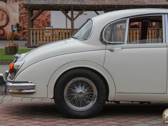 Jaguar Mk II 3.8