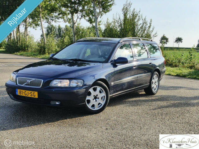 Immagine 1/28 di Volvo V 70 2.4 (2000)