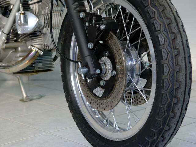 Ducati 900 SS