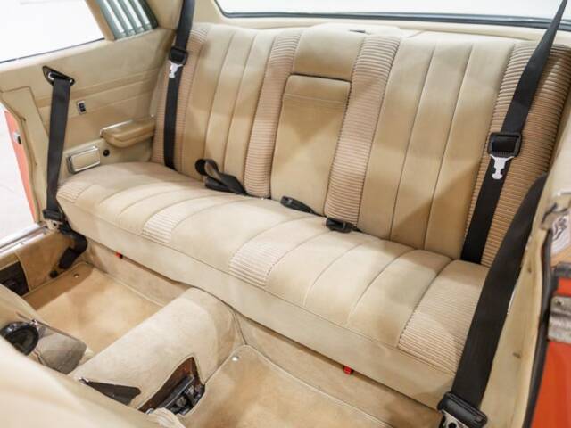 Mercedes-Benz 500 SLC