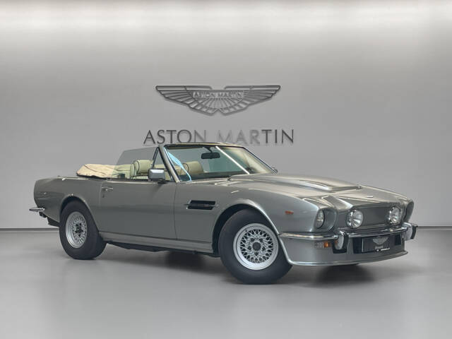 Immagine 1/40 di Aston Martin V8 Vantage Volante (1986)