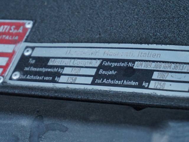 Maserati Mistral 3700