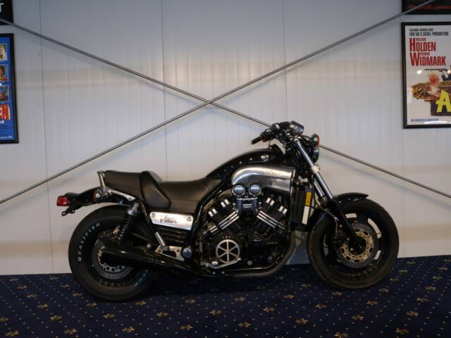 Yamaha V-Max 1200
