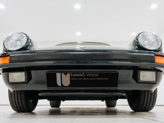 Porsche 911 Carrera 3.2 "25 years 911"