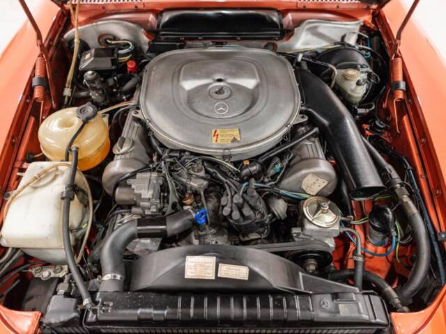 Mercedes-Benz 500 SLC