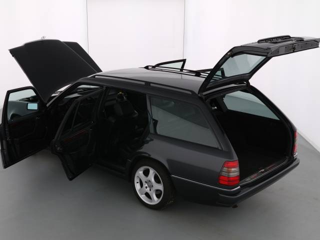 Mercedes-Benz 300 TE 24V