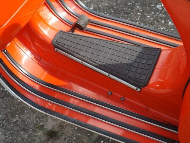 Piaggio Vespa P 200 E