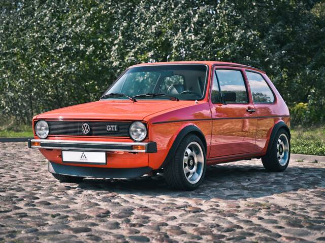 Imagen 1/49 de Volkswagen Golf I GTI 1.6 (1979)