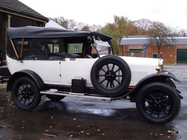 Image 1/9 of Clyno 10.8 HP (1926)