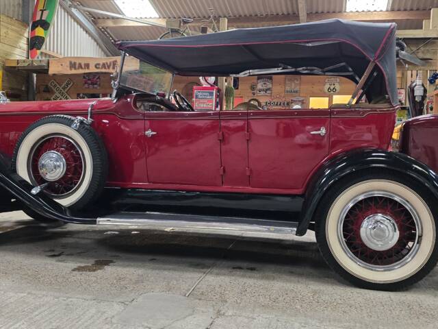 Pierce-Arrow Modell 43