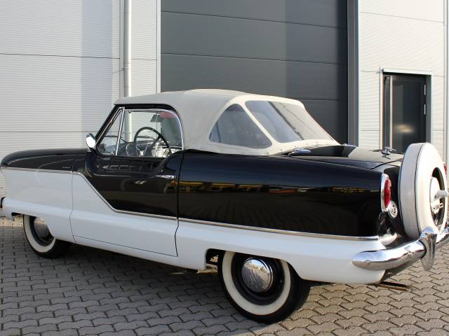 Nash Metropolitan