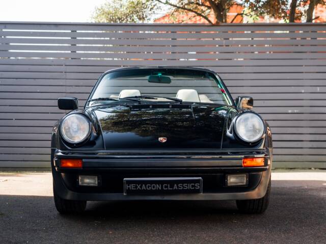 Porsche 911 Carrera 3.2 "#250.000 911"