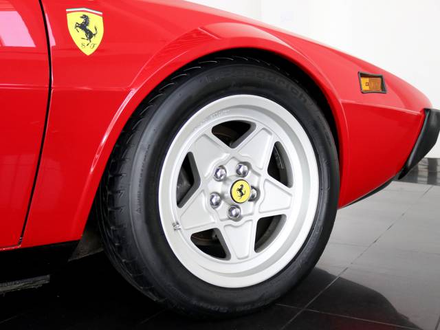 Ferrari Dino 308 GT4