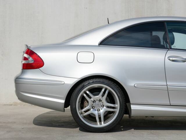 Mercedes-Benz CLK 55 AMG