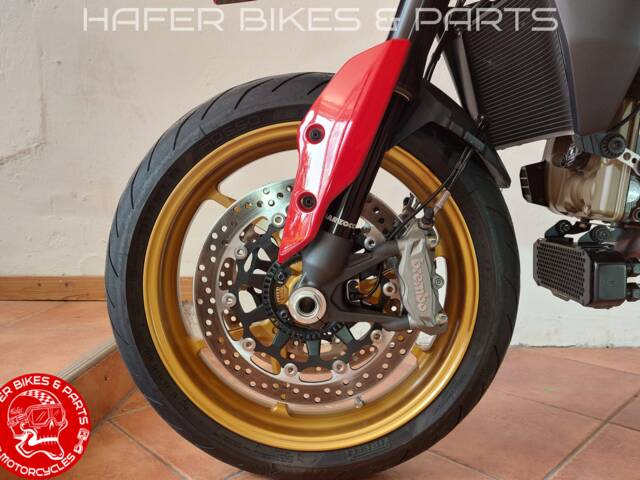 Ducati Hypermotard 950