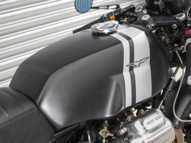 Moto Guzzi 1000 SP