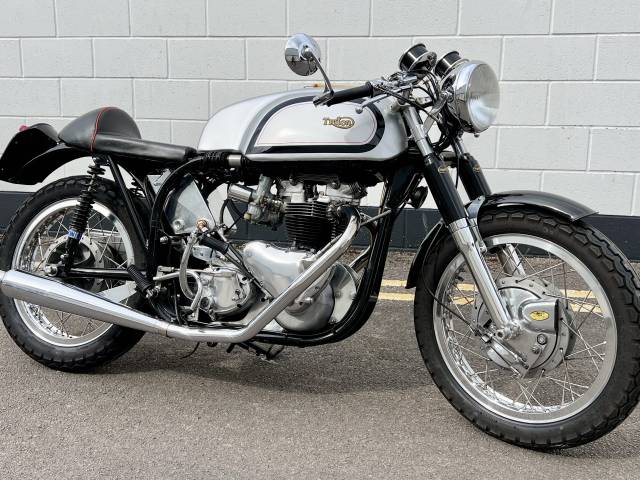 Triton 650