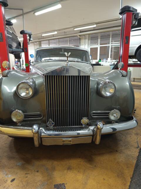 Image 1/12 of Rolls-Royce Silver Cloud I (1958)