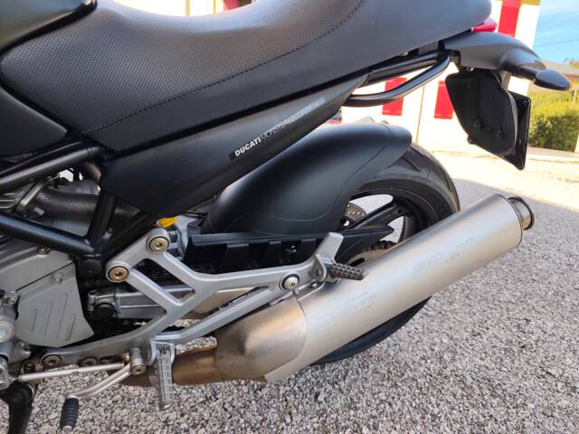 Ducati Monster 600