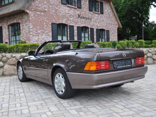 Mercedes-Benz 300 SL