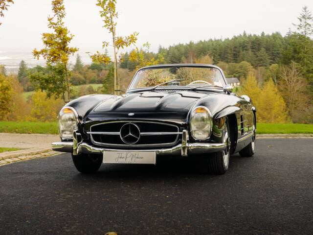 Mercedes-Benz 300 SL Roadster