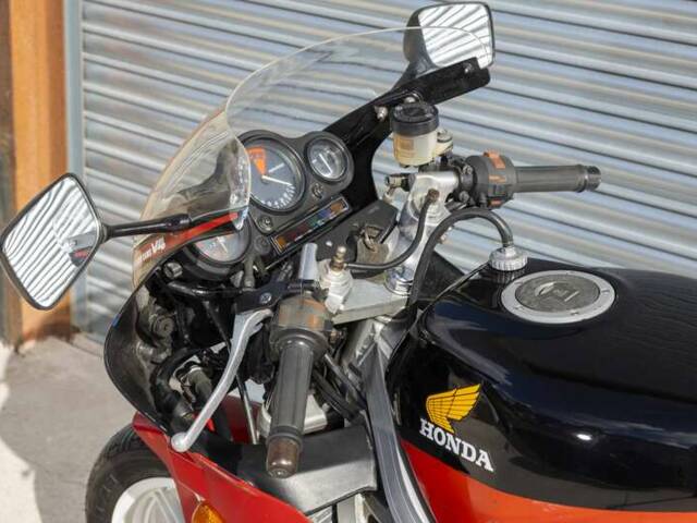 Honda VFR 400 R