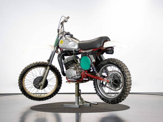 CZ 250 Moto Cross