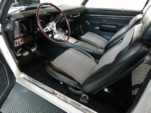 Chevrolet Camaro SS-350