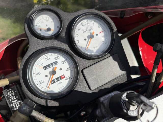 Ducati 900 SS