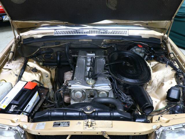 Mercedes-Benz 280 SE