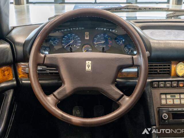 Maserati 222
