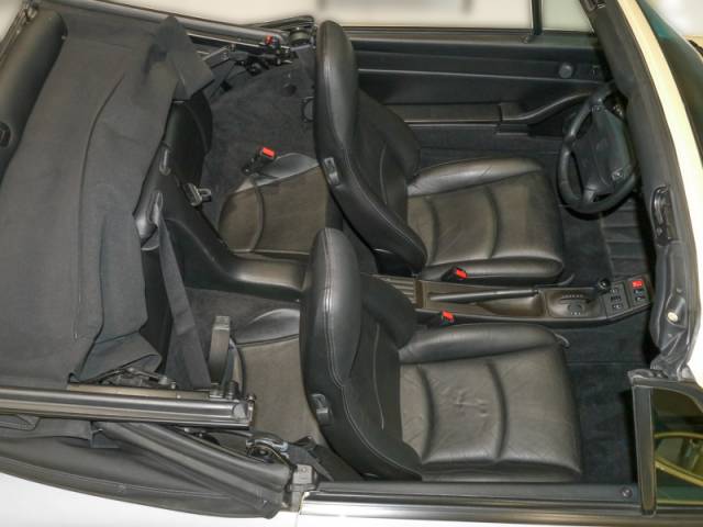 Porsche 911 Carrera