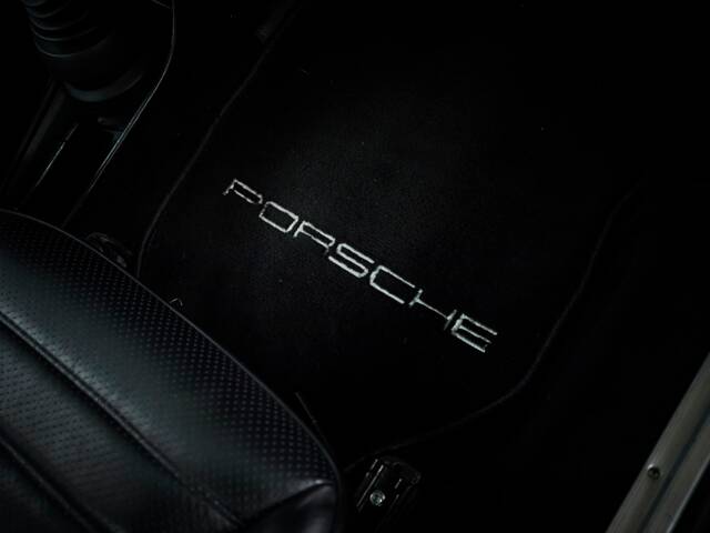 Porsche 911 Turbo 3.3
