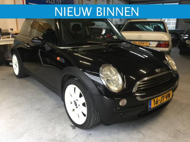 Afbeelding 1/23 van Mini One (2002)